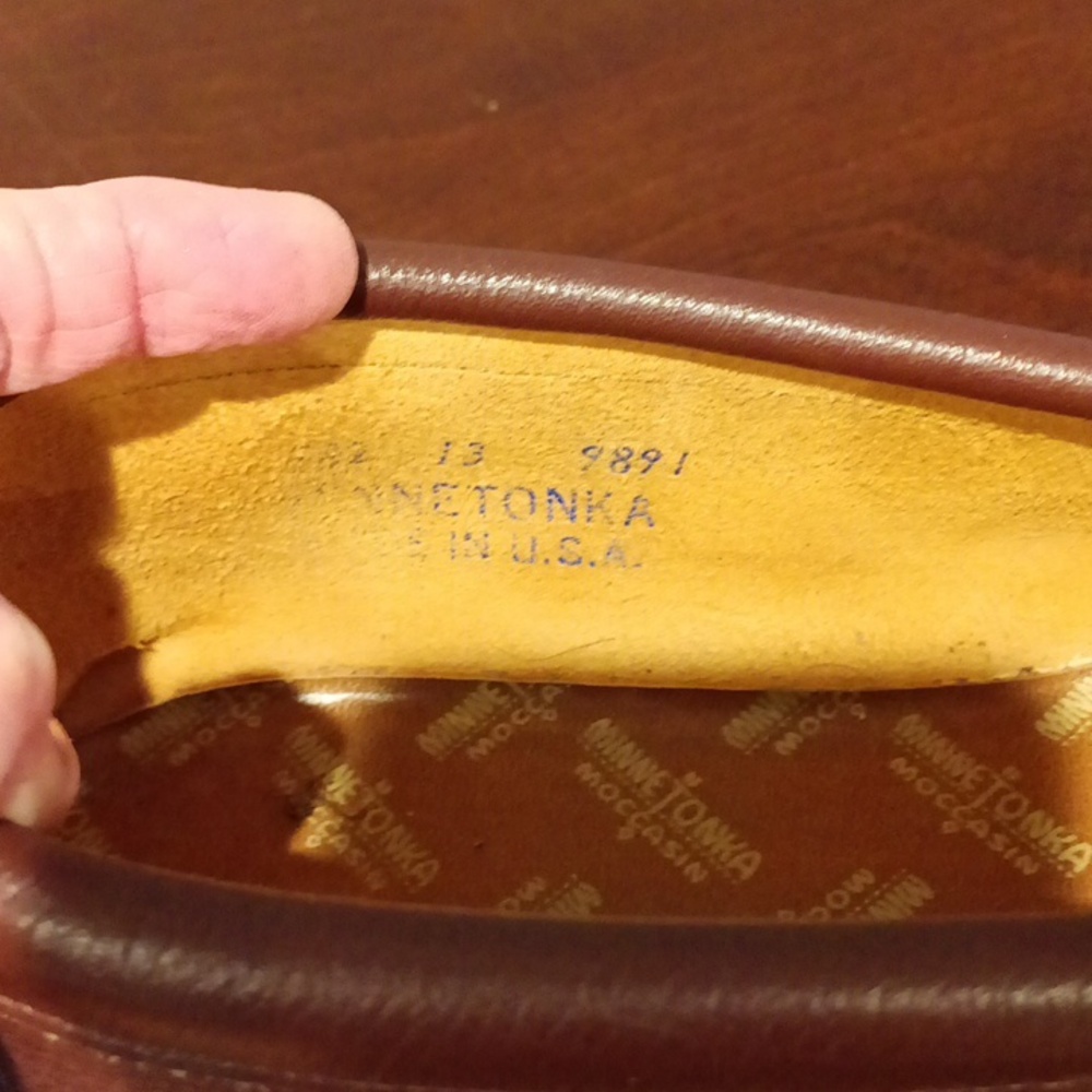 Men's Minnetonka Classic Leather Slip On Moccasin Loafer size 13 - Picture 6 of 7
